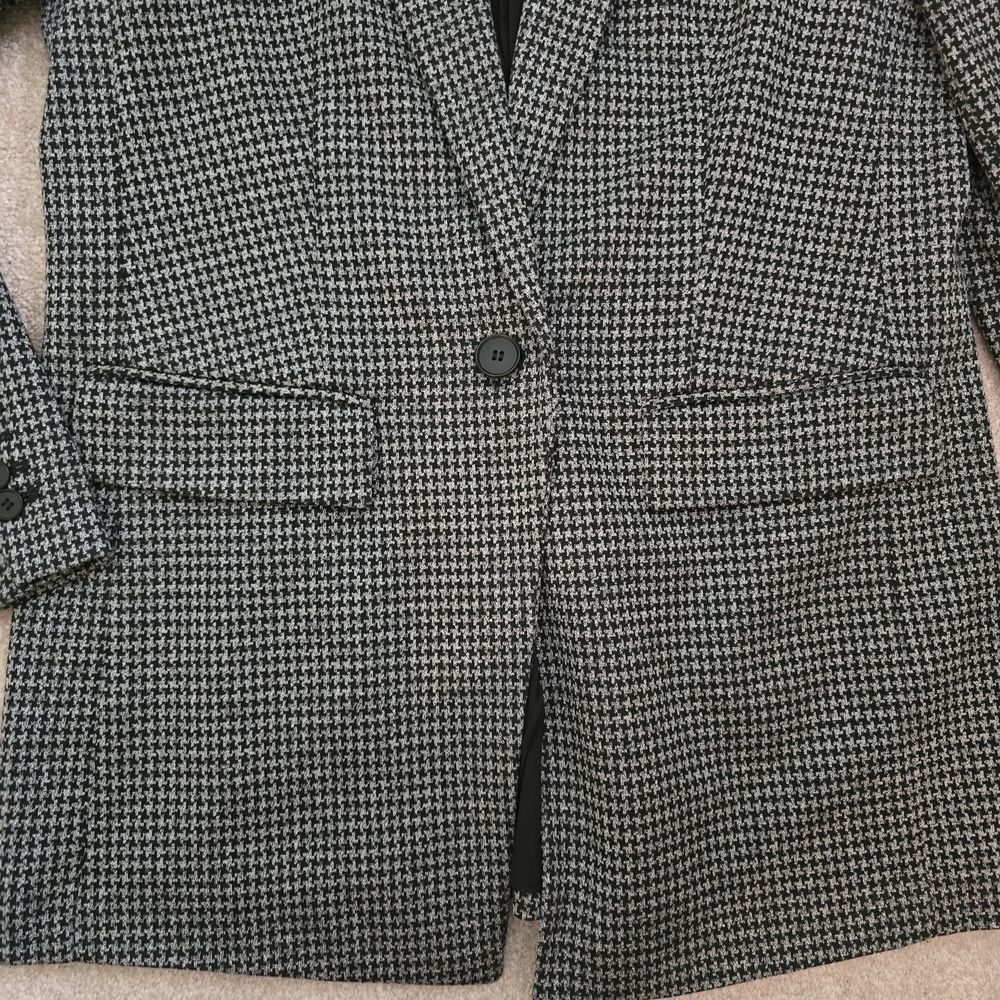 Loft Black White Houndstooth Single Button Closur… - image 3